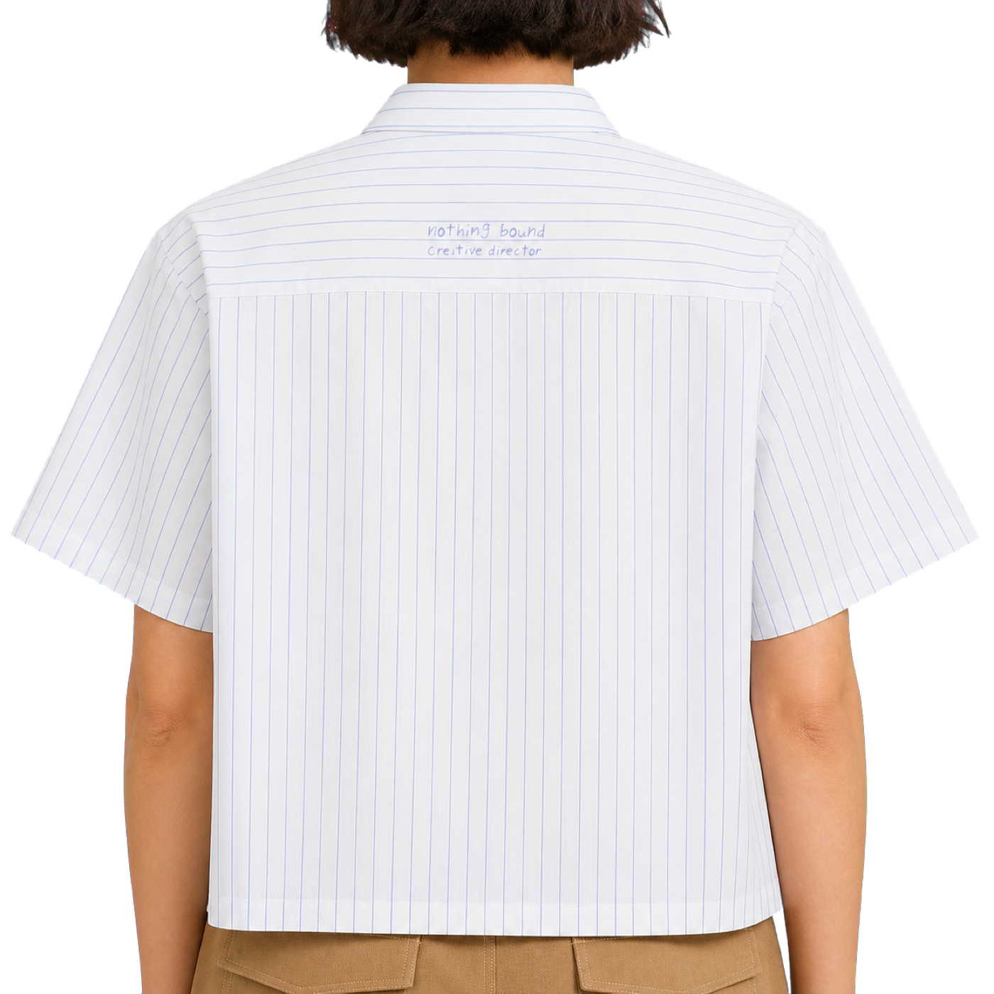 Striped Boxy Shirt — vista trasera de fit