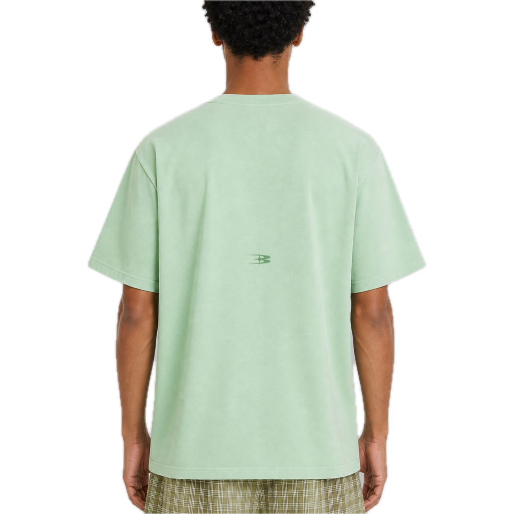 Wordmark Basic Tee — vista trasera de fit