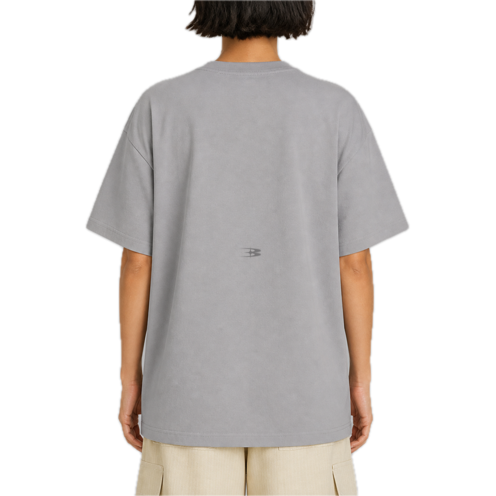 Wordmark Basic Tee — vista trasera de fit