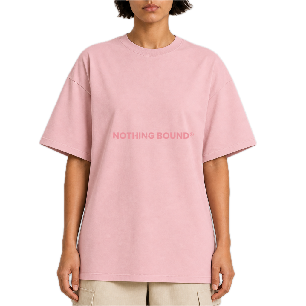 Wordmark Basic Tee — vista frontal de fit