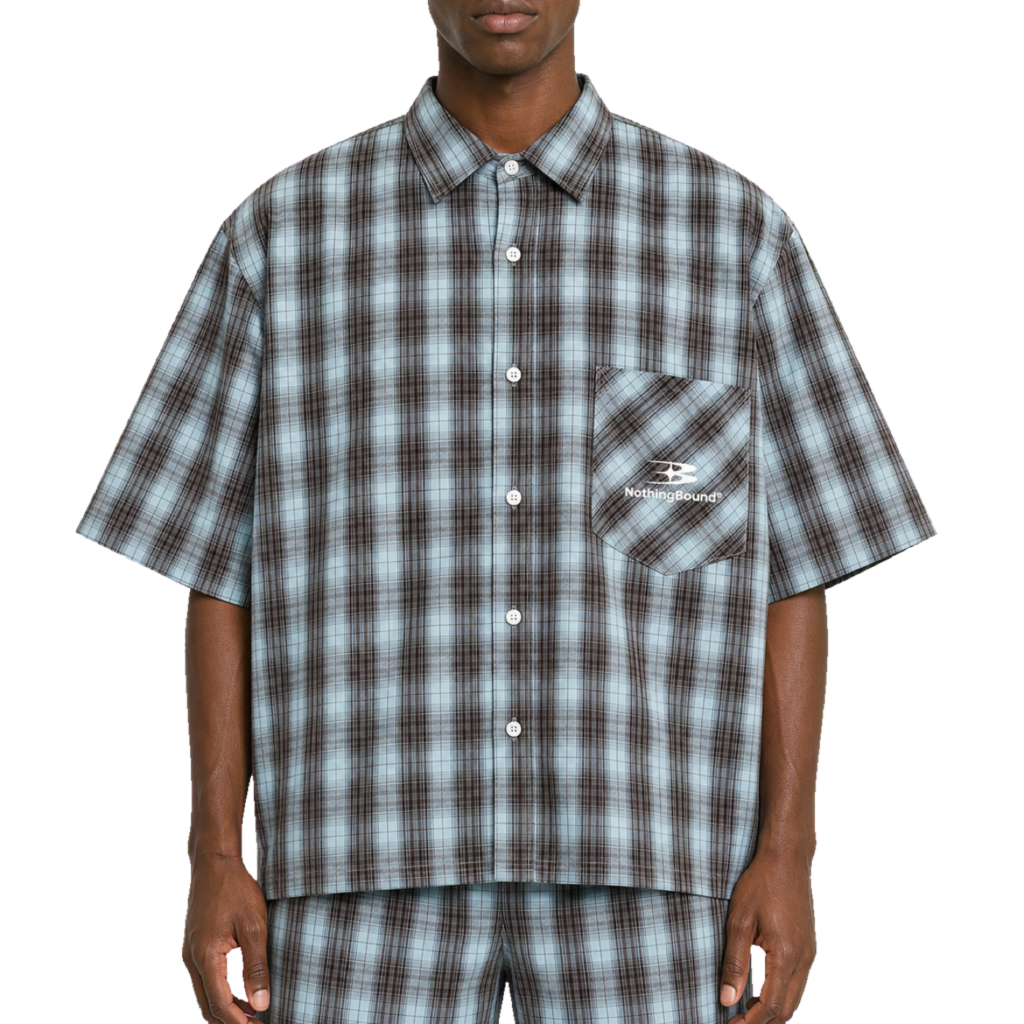 Boxy Plaid Shirt — vista frontal de fit