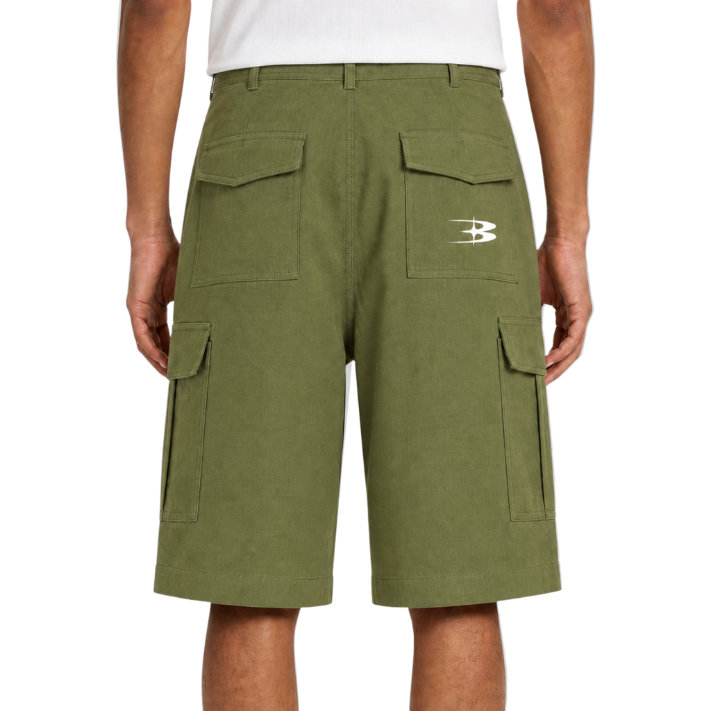 Woven Cargo Shorts — vista trasera de fit