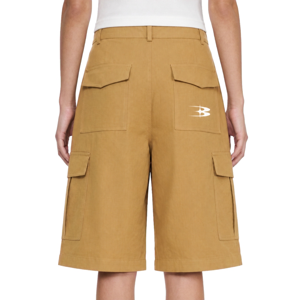 Woven Cargo Shorts — vista trasera de fit